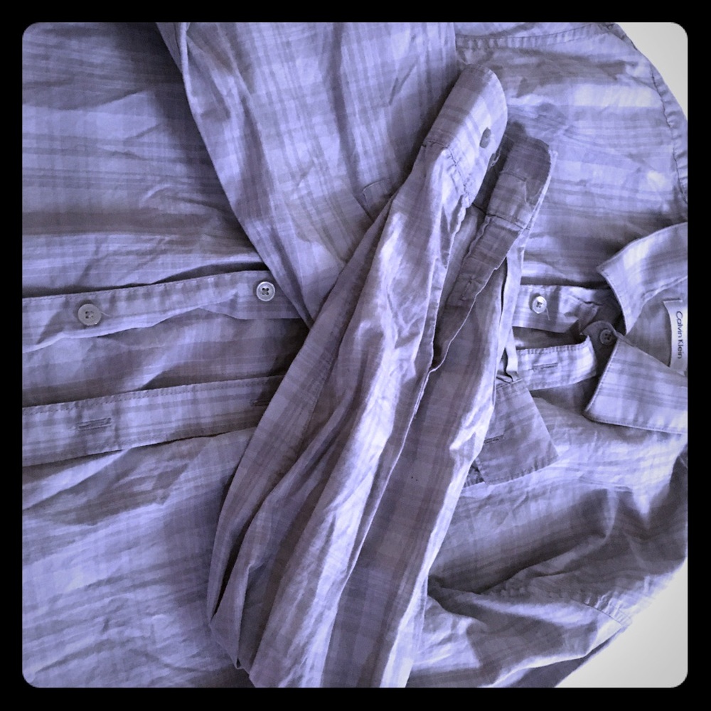 Grey LG long sleeve button down Calvin Klein pin
